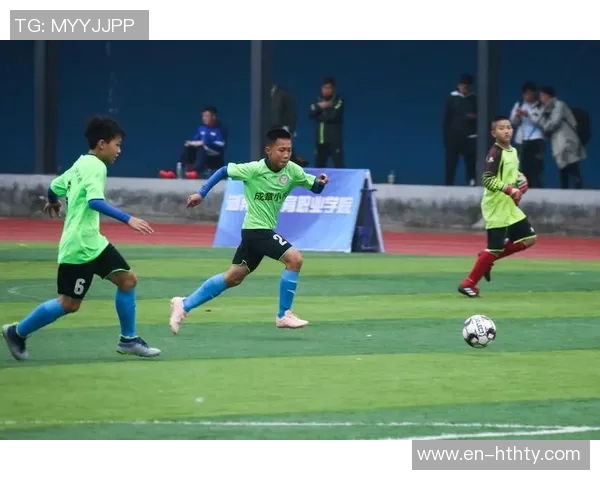 安忠足球的崛起与发展探讨:从地方小将到职业联赛的奋斗历程 安忠足球的崛起与发展探讨:从地方小将到职业联赛的奋斗历程